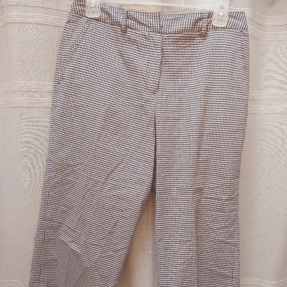 Black & White Gingham Petite Stretch Capri Pants Size 10P